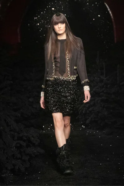 Look 52